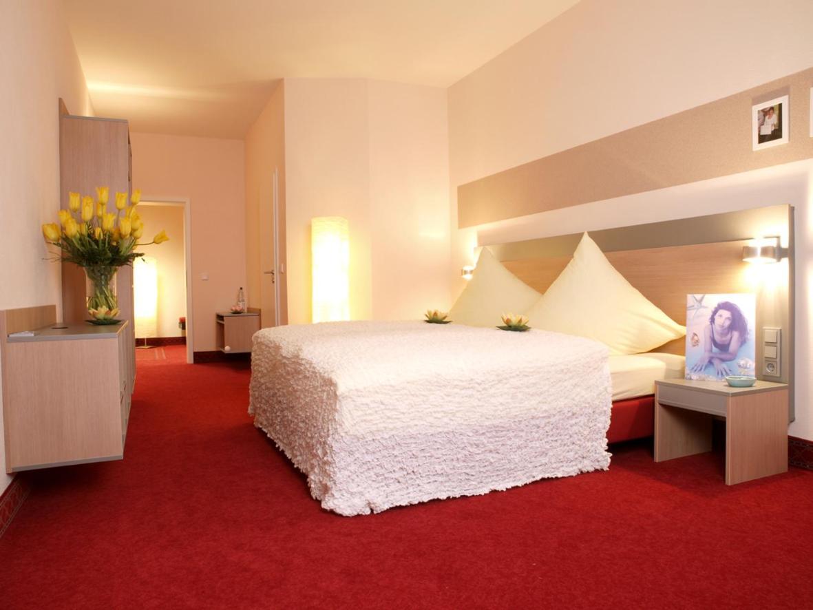 Gaestehaus Catherine Zierenberg Bagian luar foto
